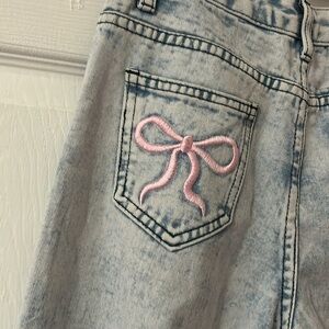 BRAND NEW Bow Embroidered Girl Jeans